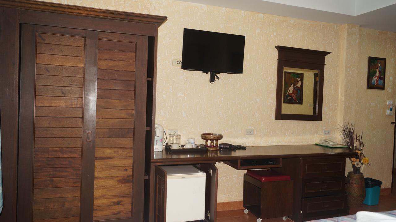 Queen Victoria Inn Pattaya Extérieur photo