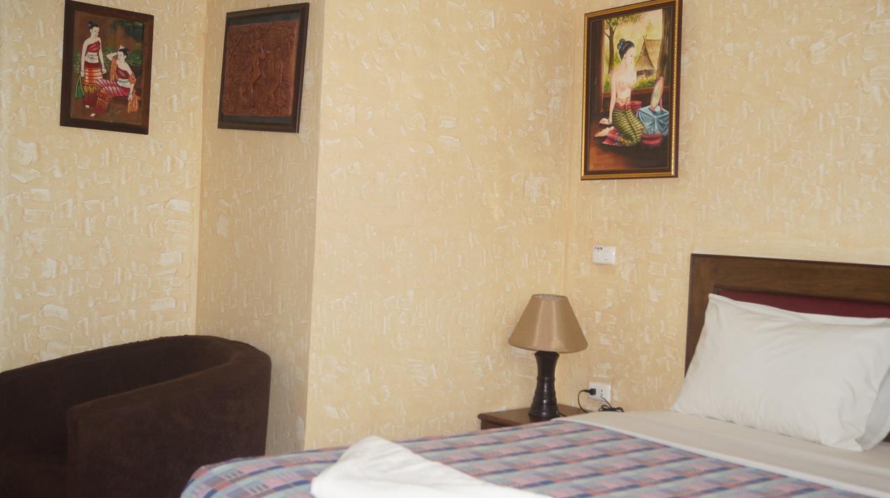 Queen Victoria Inn Pattaya Extérieur photo