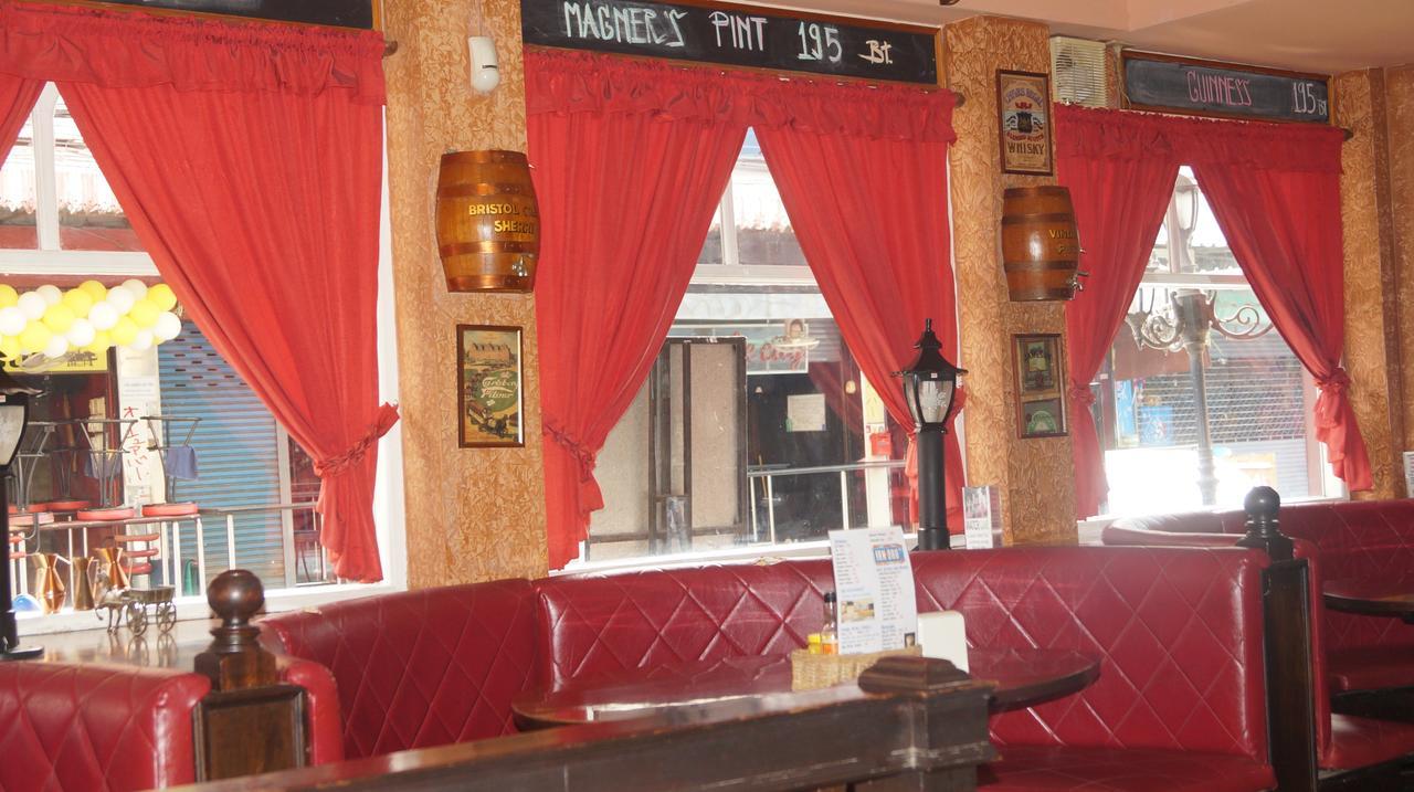 Queen Victoria Inn Pattaya Extérieur photo